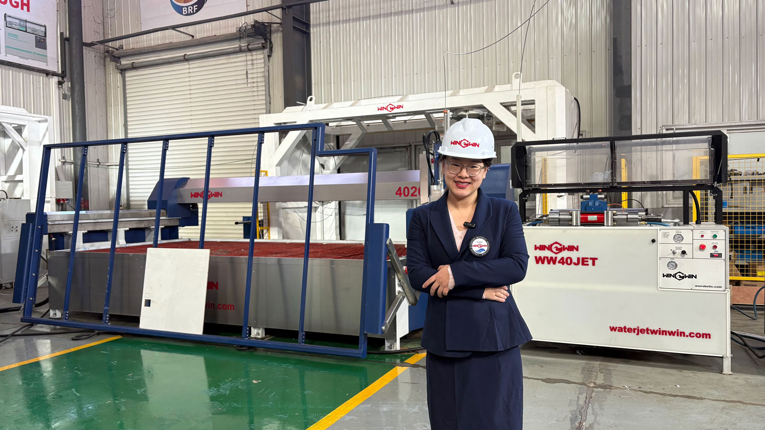 waterjet-cutting-machine-cutting-marble.jpg